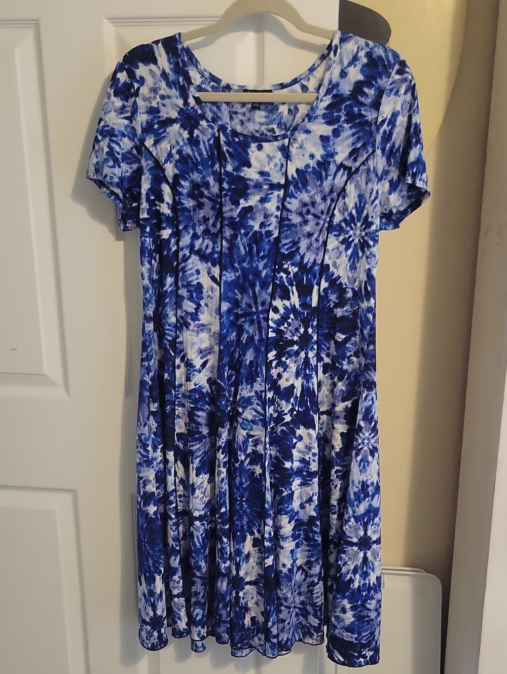 Sami & Jo SzLg ribbed flair skirt short slve scoop neck tie dye style dress
